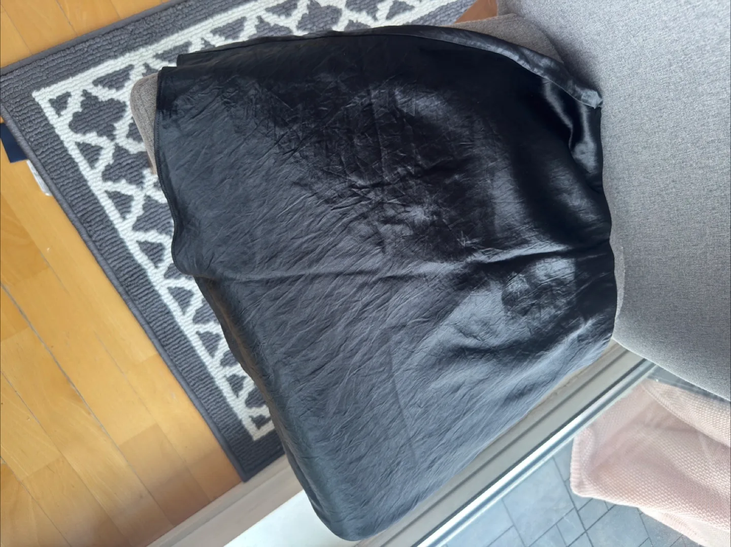 Babaton slip skirt size 6 (mini) thumbnail