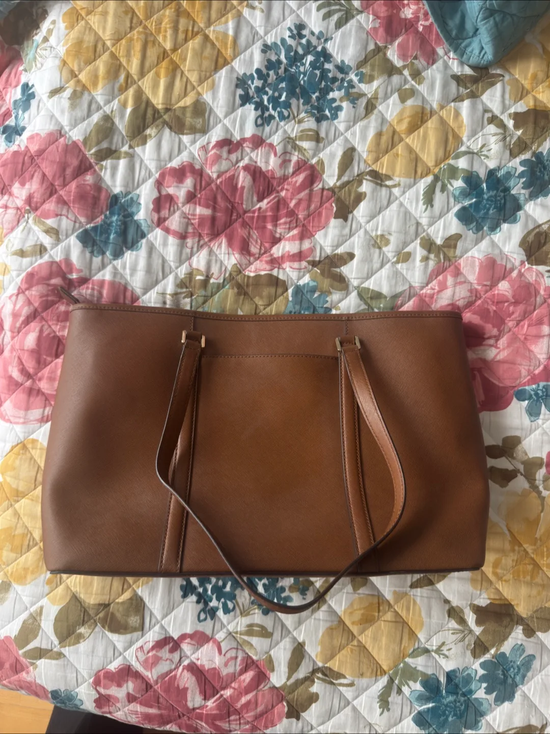 Michael Kors Brown Tote Bag image indicator(2)