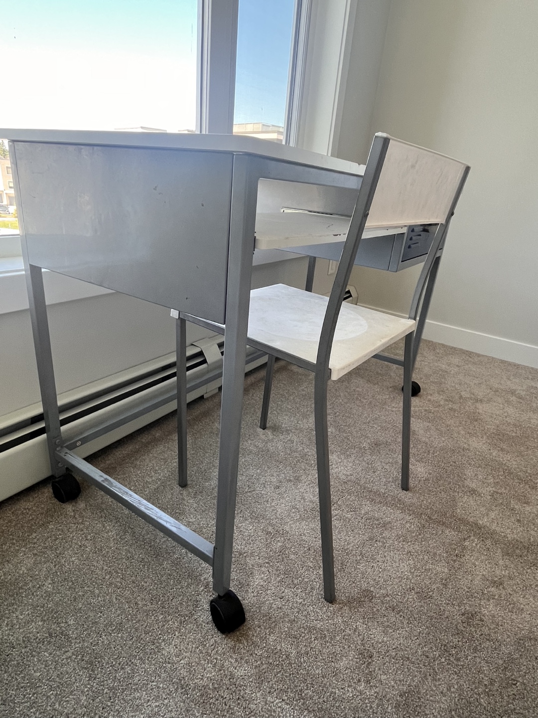 Desk and Chair Set - photo 2