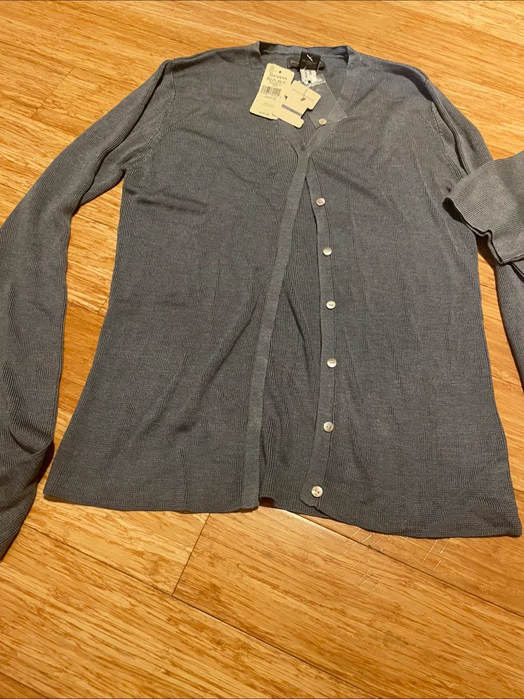 New Banana Republic Cardigan & Top Set - Size M image indicator(4)