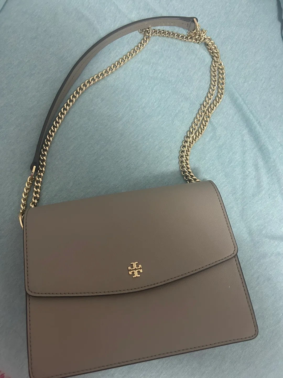 Tory Burch Crossbody Bag - Great Condition thumbnail