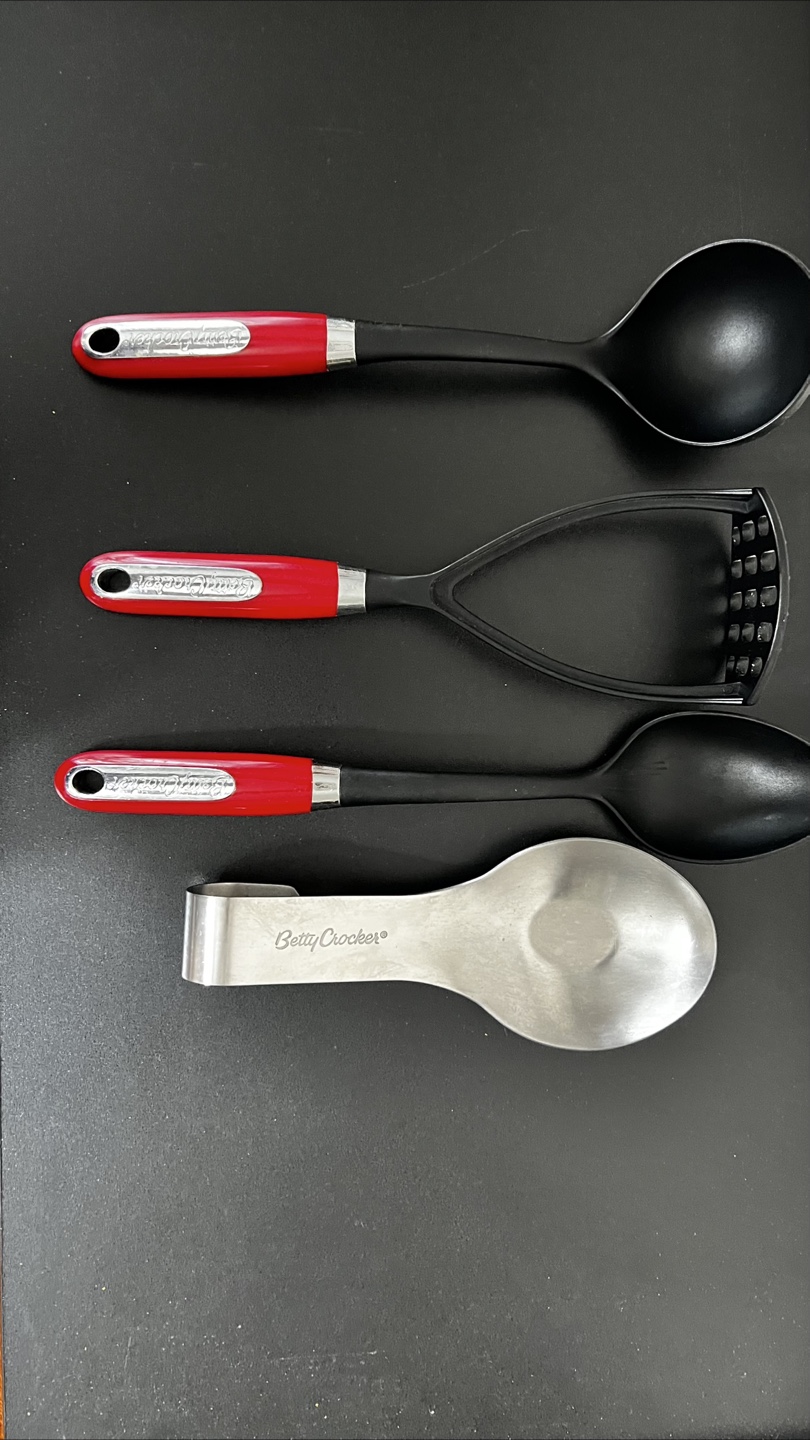 Betty Crocker Kitchen Utensil Set - photo 2