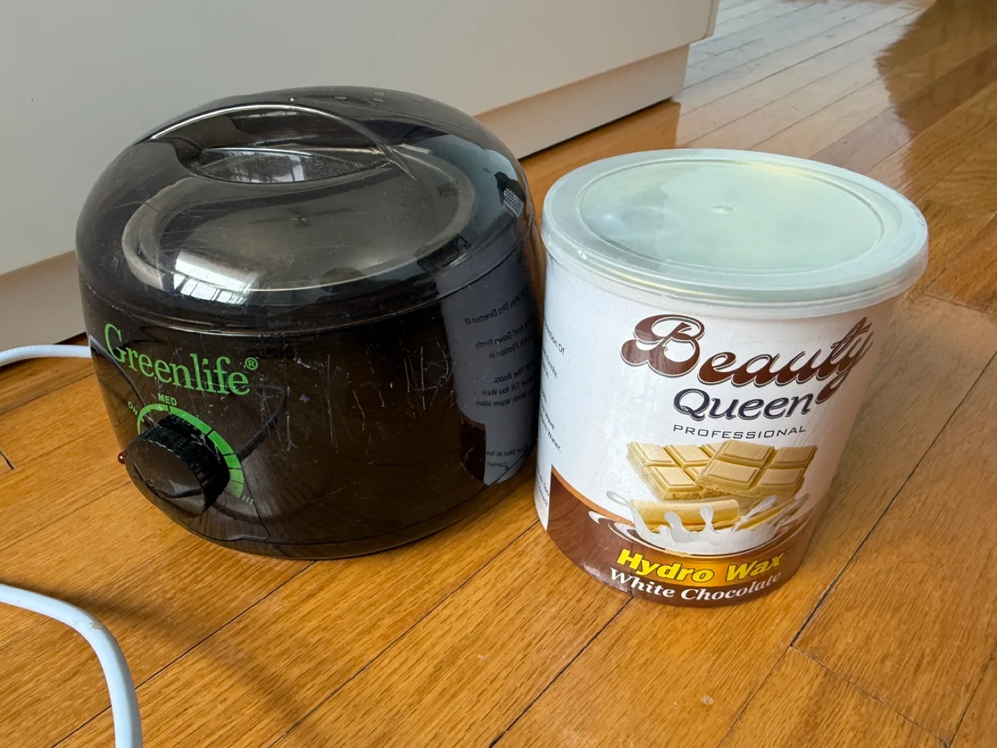 Greenlife Wax Warmer & Beauty Queen Hydro Wax thumbnail