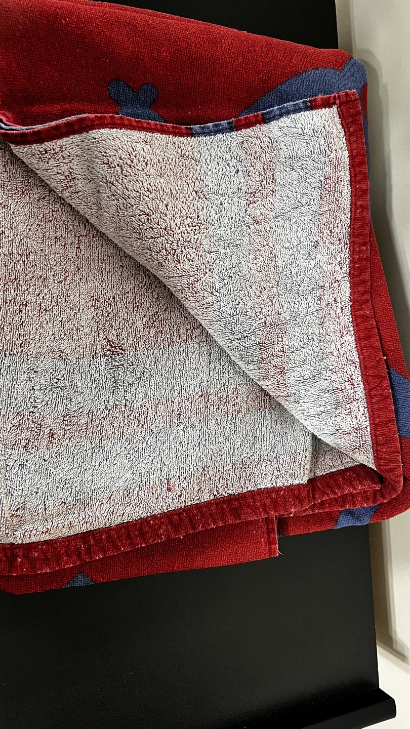 Red & Blue Patterned Beach Towel - photo 3