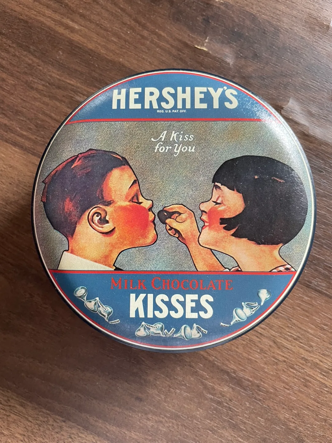 Vintage Hershey's Kisses Tin thumbnail