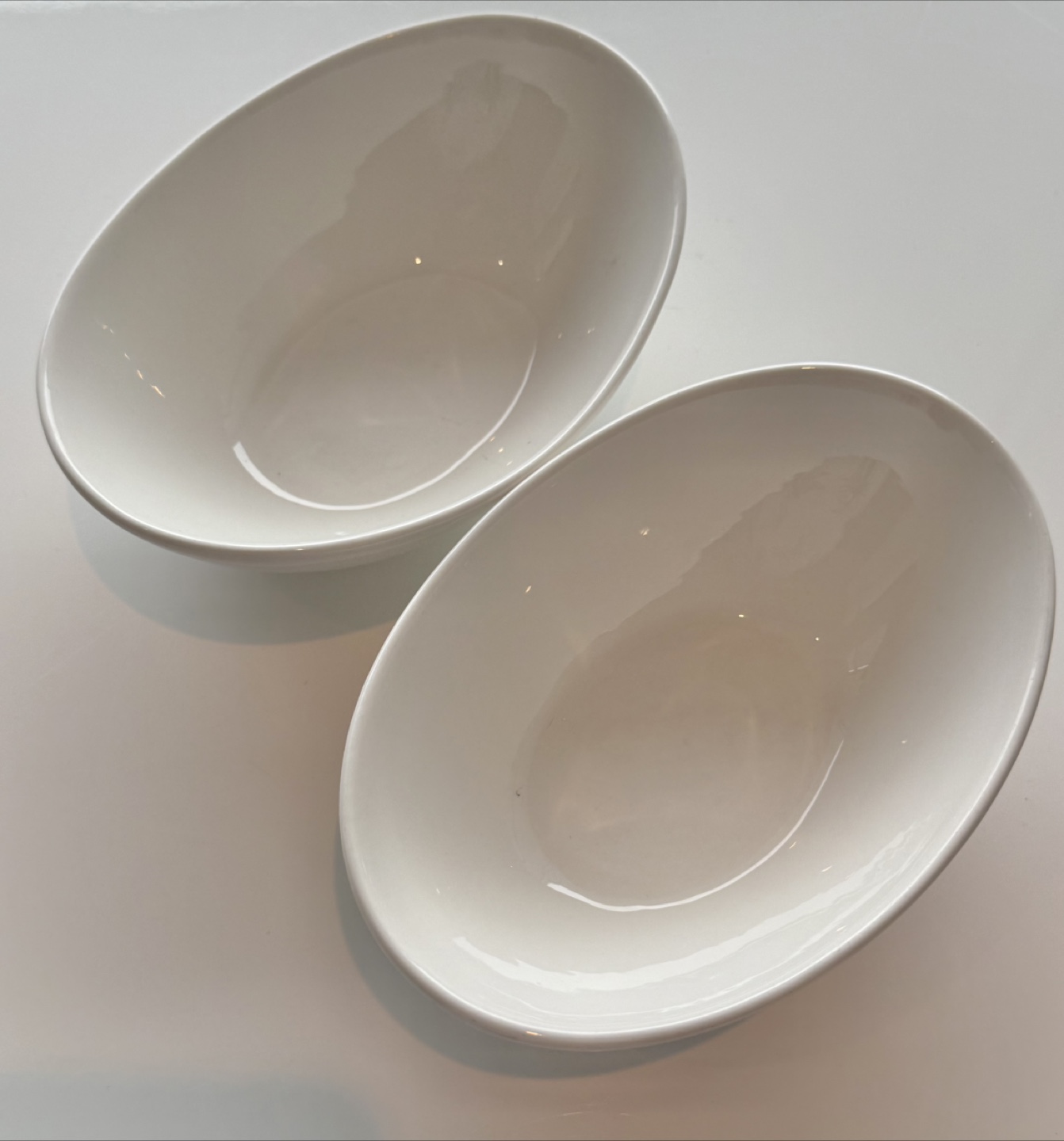 White Oval Plates and Bowls Set - photo 5