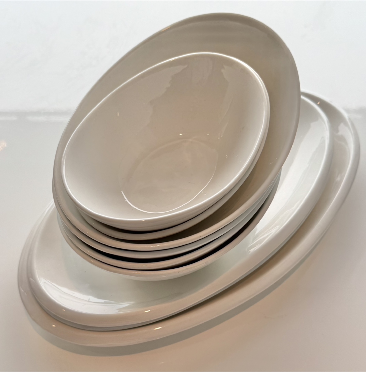 White Oval Plates and Bowls Set