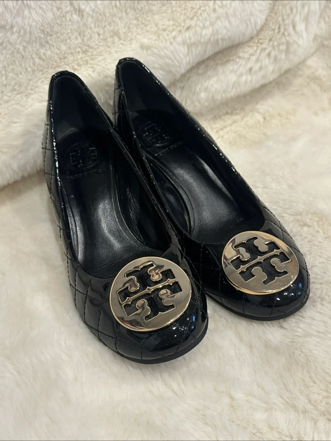 Tory Burch Black Patent Leather Wedge Heel Shoes image indicator(2)