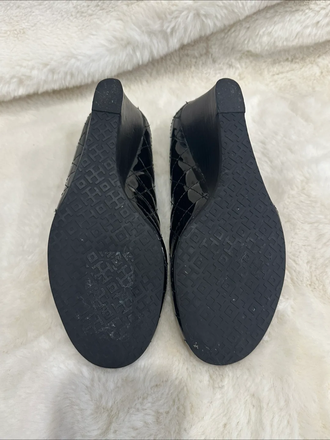 Tory Burch Black Patent Leather Wedge Heel Shoes image indicator(5)