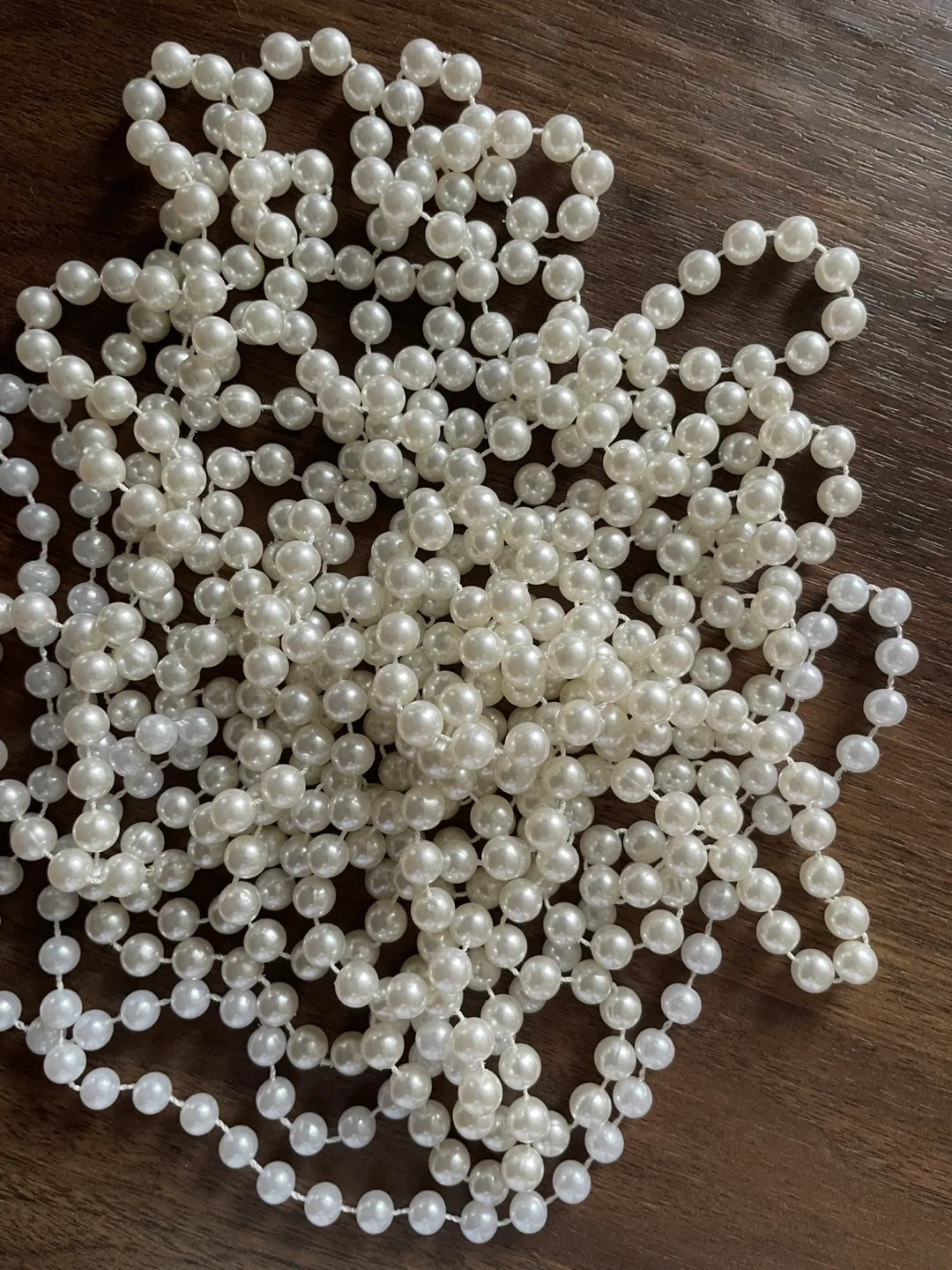 Costume faux Pearl Necklace Strands (4) thumbnail