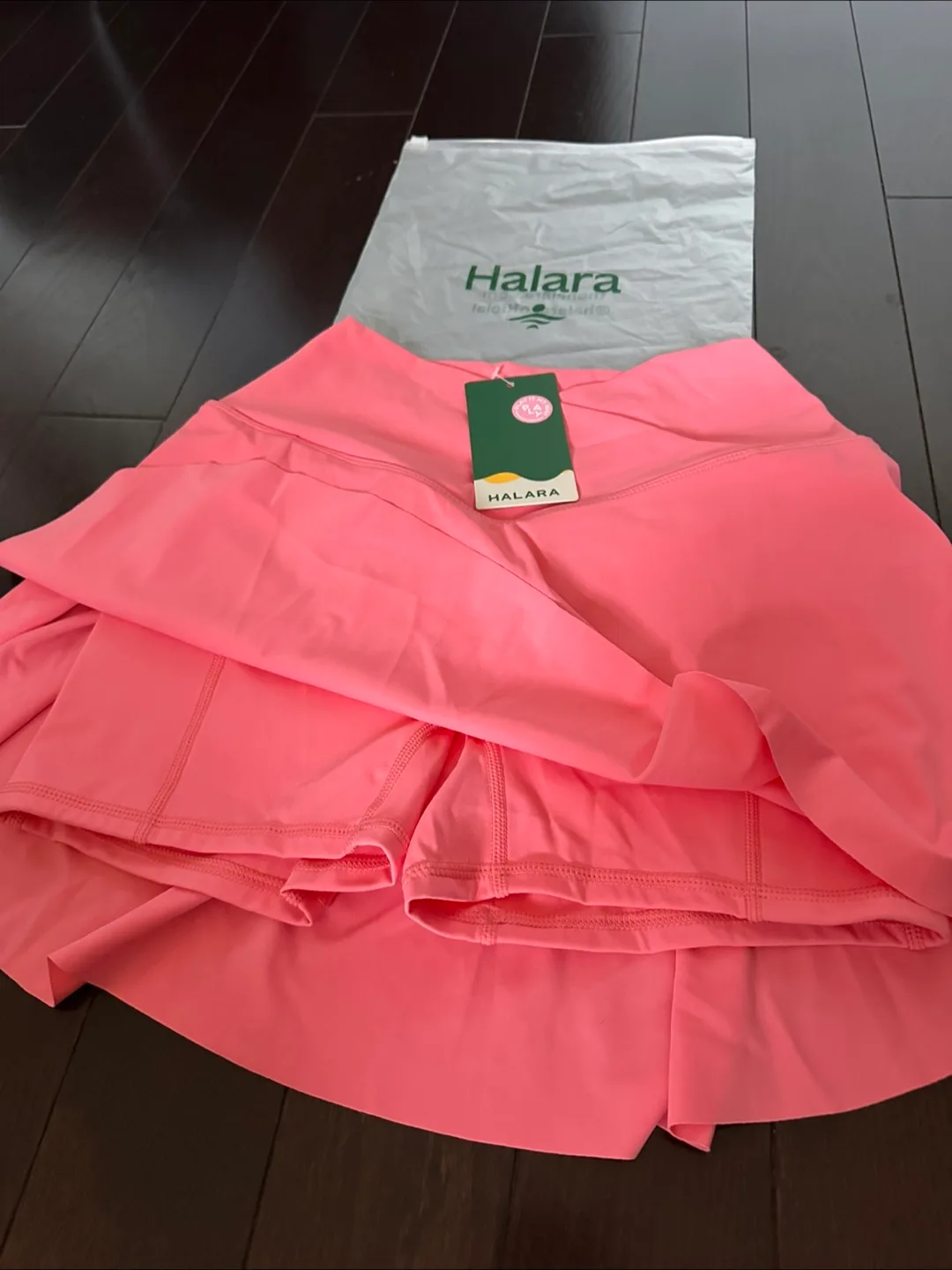 NWT Halara Tennis Golf Pickleball Skort, Size XS image indicator(6)