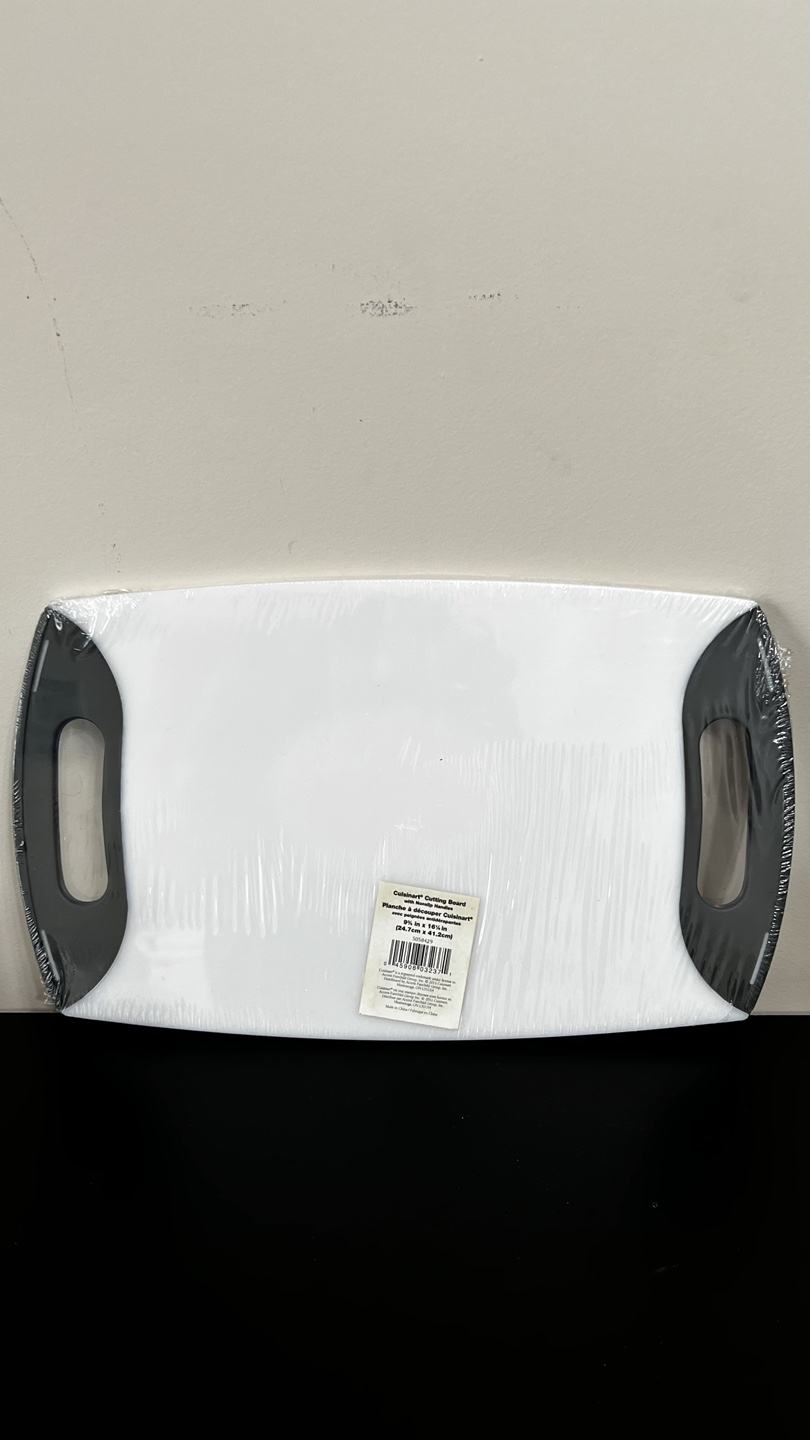 New Cuisinart Cutting Board with Handles - photo 2