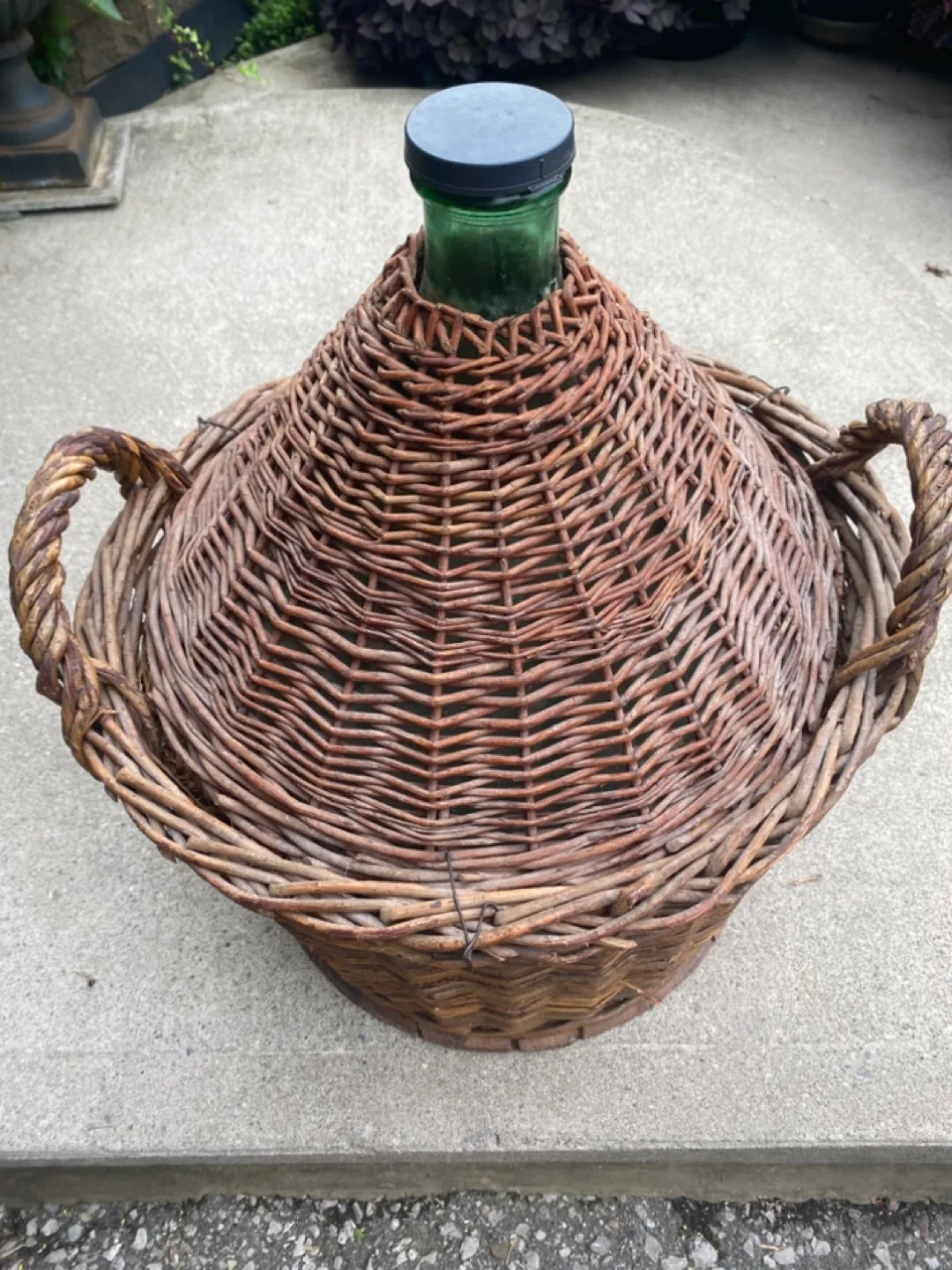Wicker Demijohn Bottle image indicator(2)
