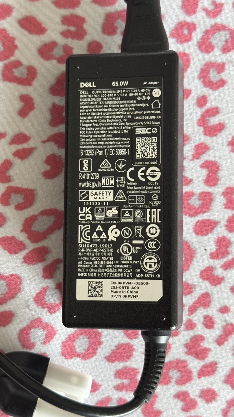 Dell 65.0W AC Adapter