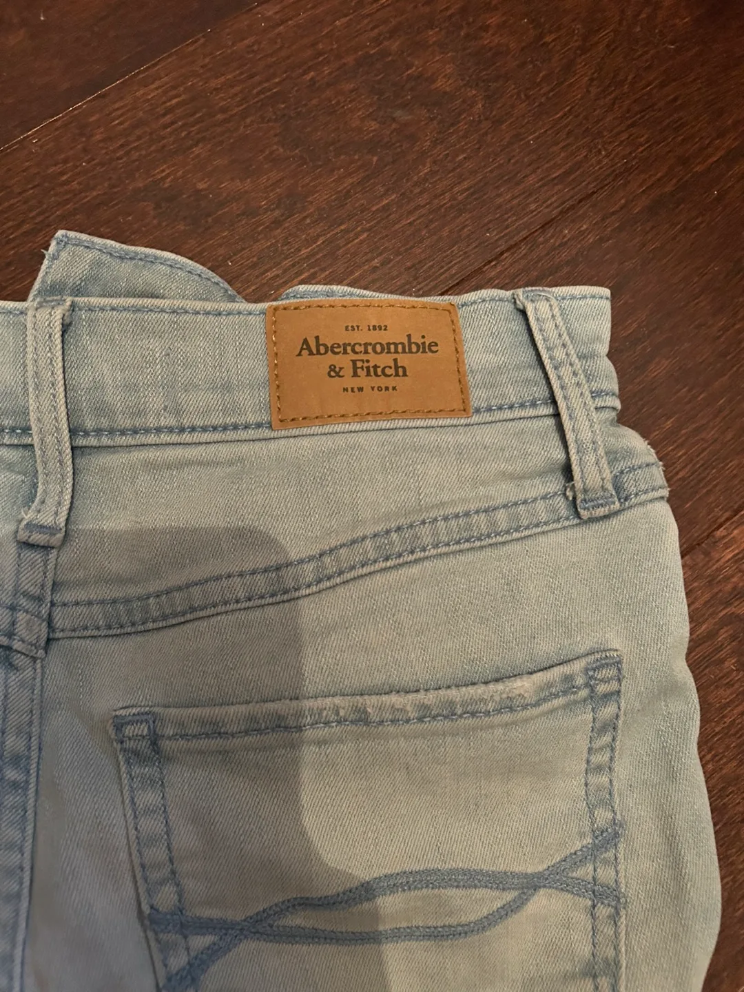 Abercrombie & Fitch Denim Shorts - Size 00/W24 image indicator(3)
