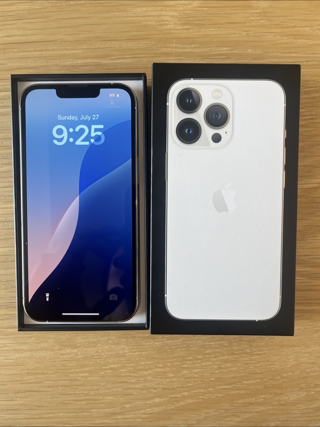 iPhone 13 Pro - 128GB- Box Included - photo 2