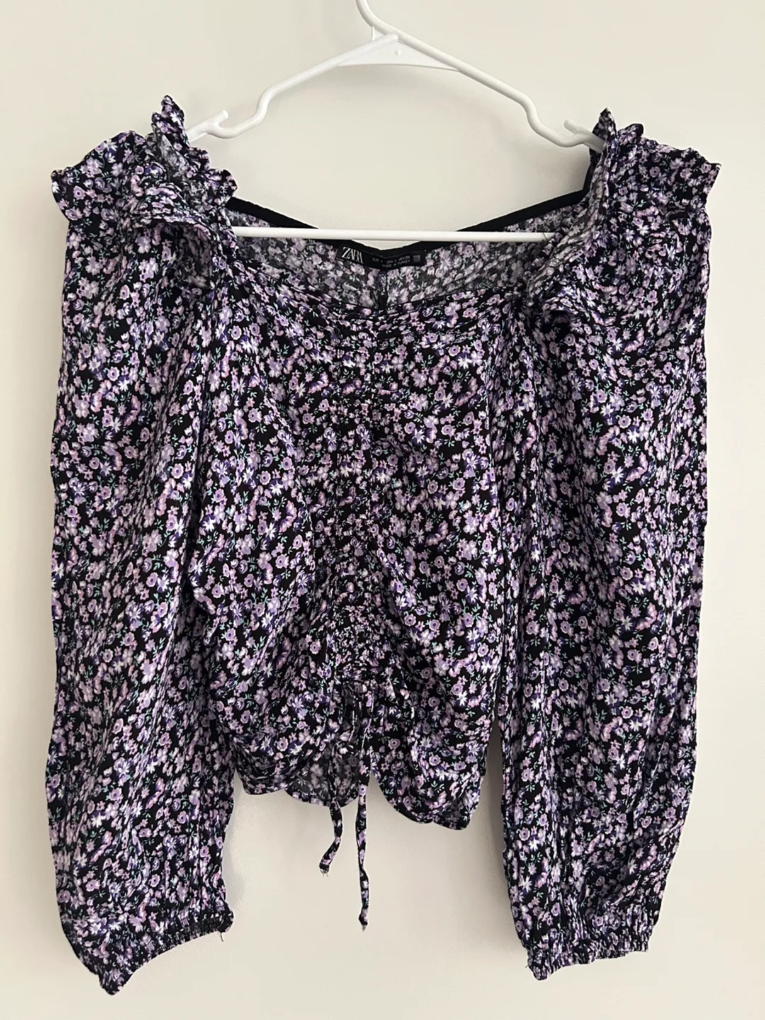Zara Purple Floral Ruffle Long Sleeve Top - Size S ( Used once) thumbnail