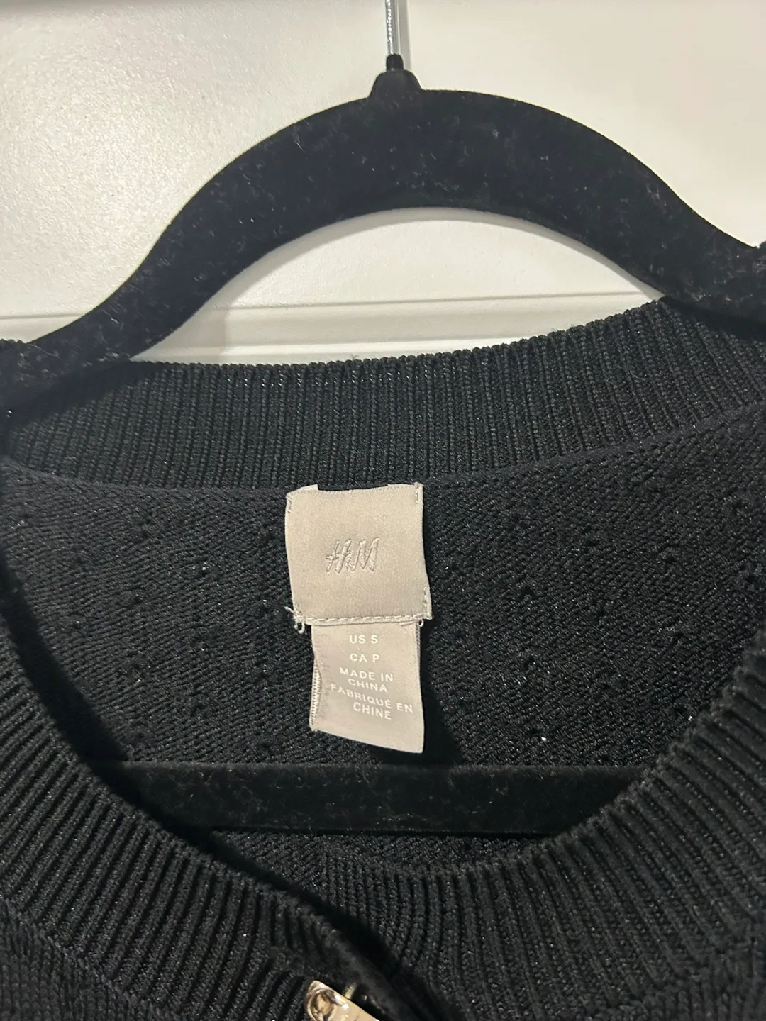 Textured knit cardigan size small \medium image indicator(4)