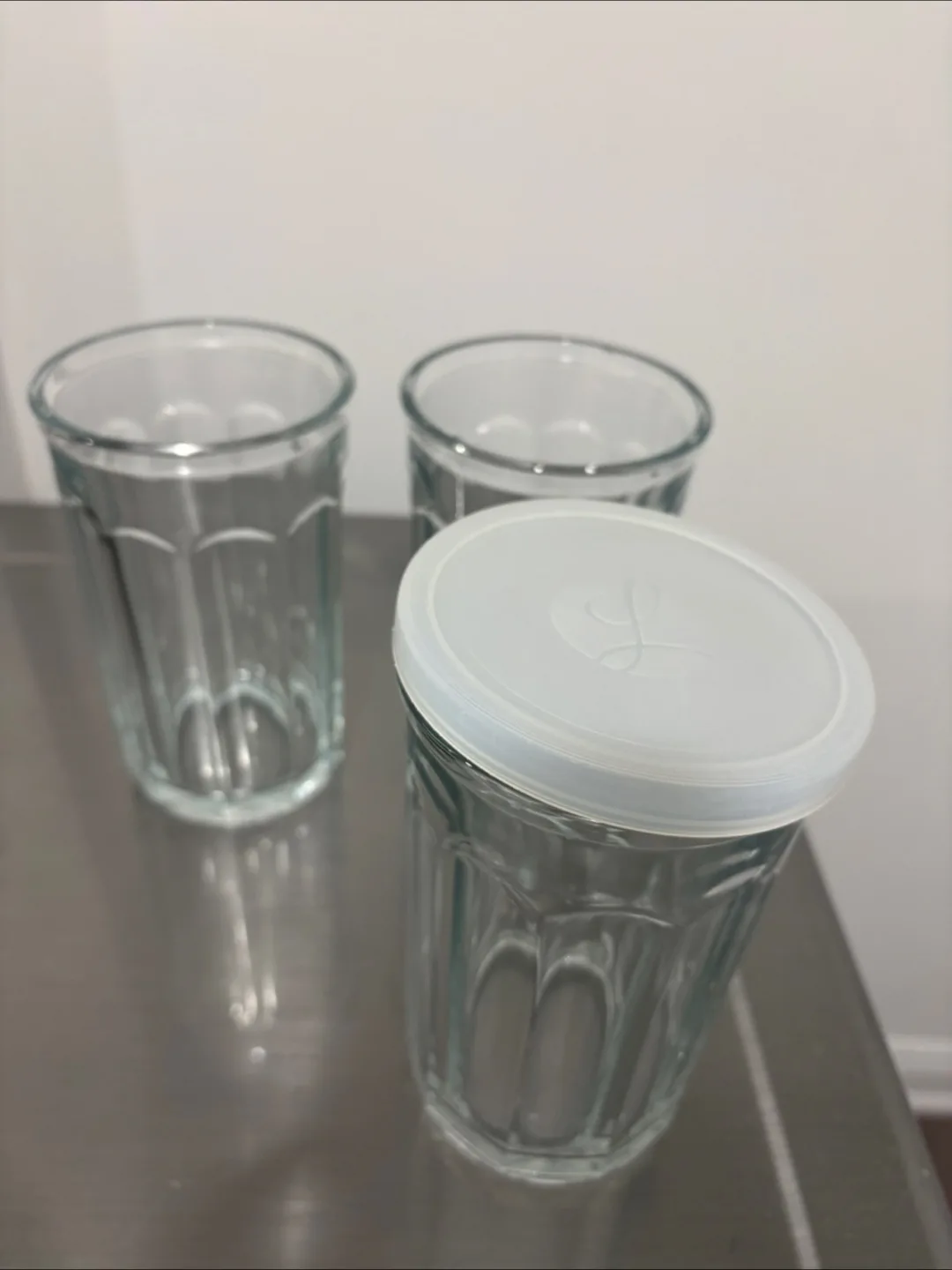 3x La Laiterie Faceted Glass Jars with Lid thumbnail