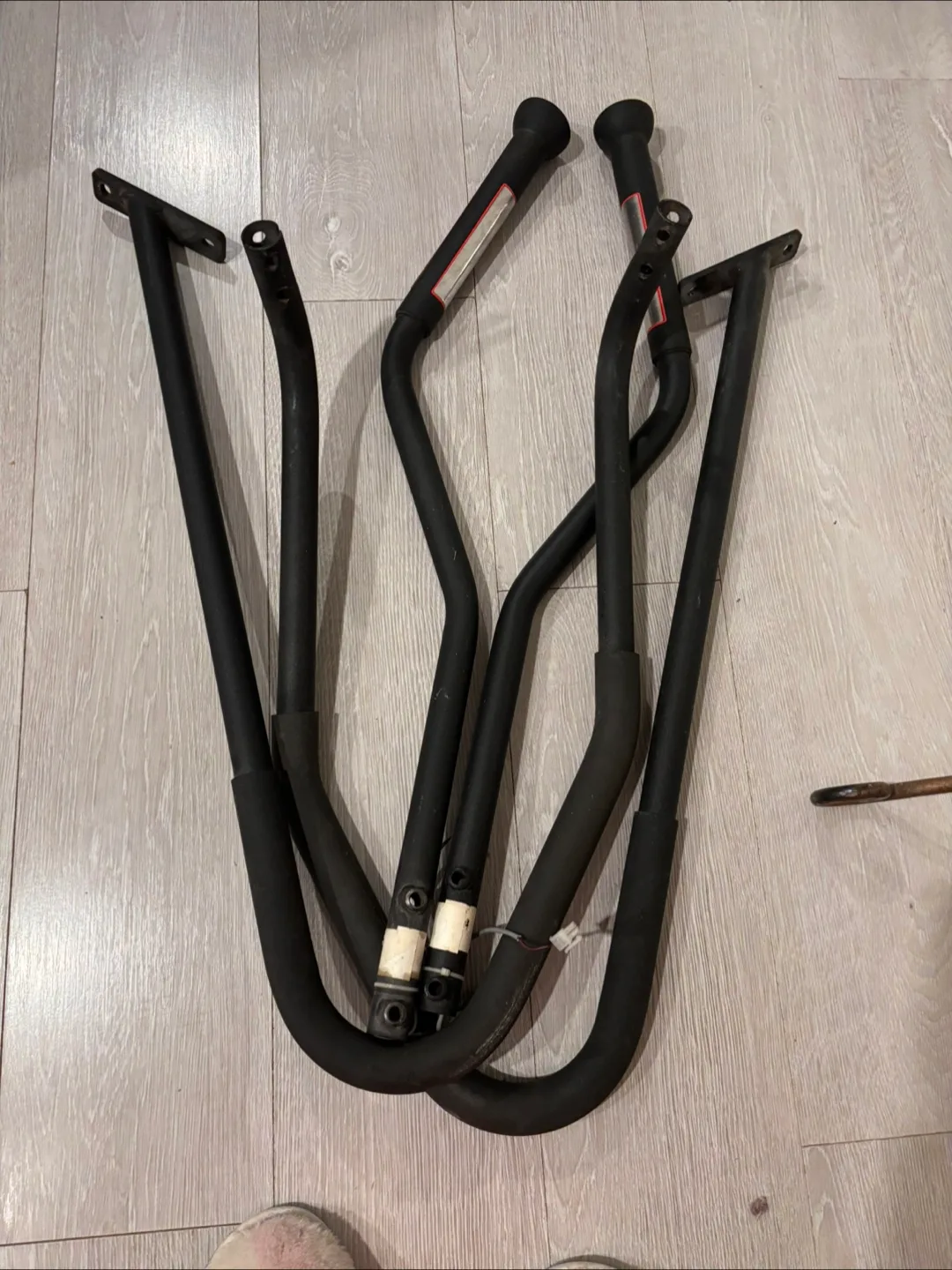 Wooden Dresser with Mirror image indicator(7)