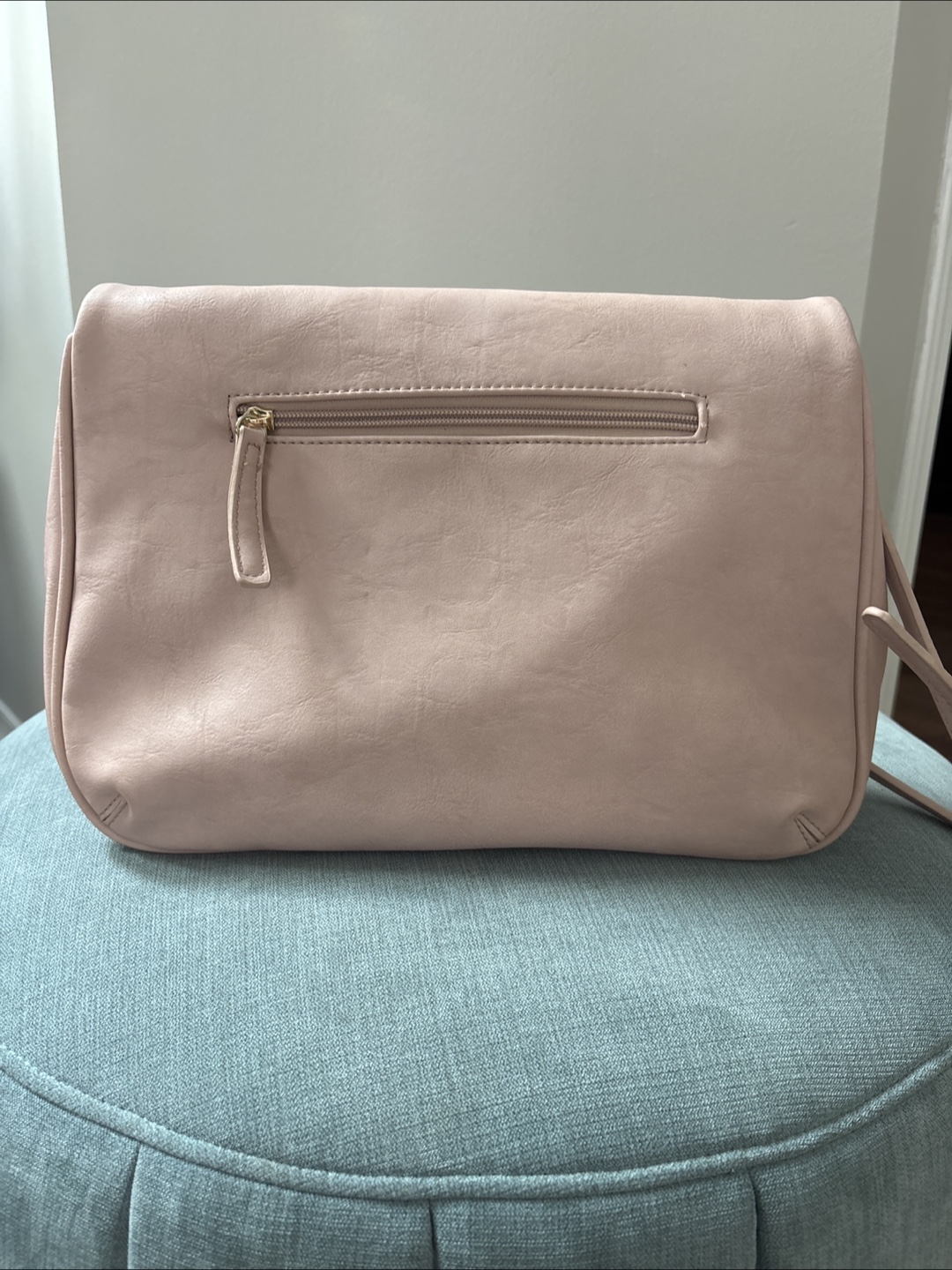 Light Pink Crossbody Bag with Tassel - photo 5