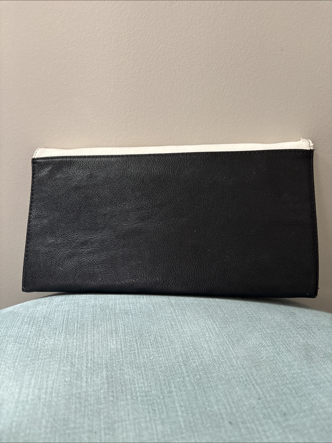 Laura Leather Black & White Clutch - photo 2