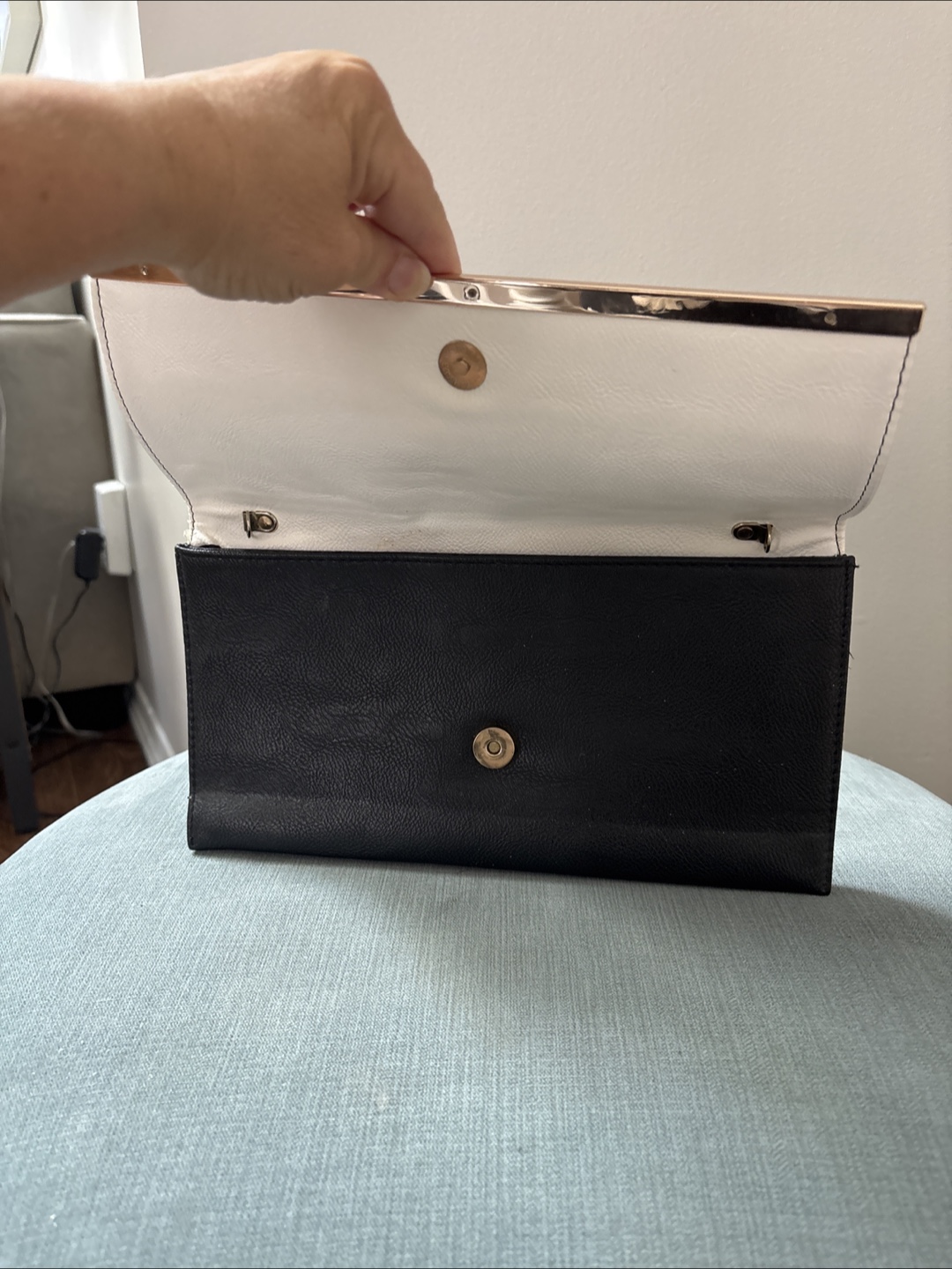 Laura Leather Black & White Clutch - photo 5