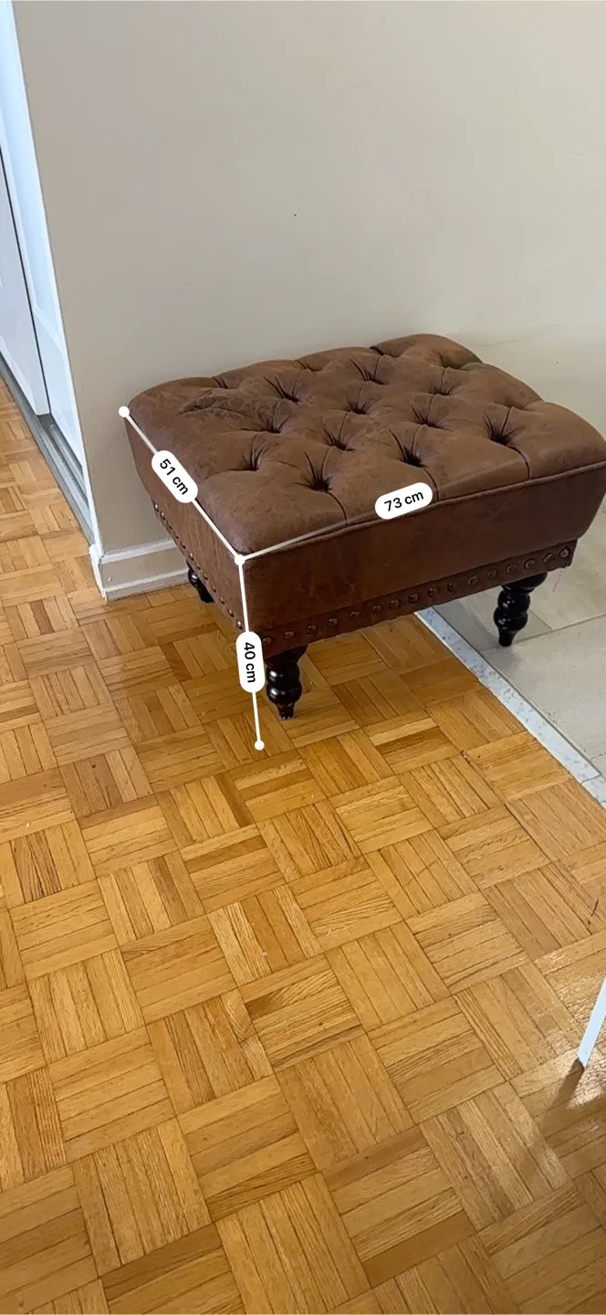 Brown Tufted Ottoman (73x51x40cm) image indicator(4)