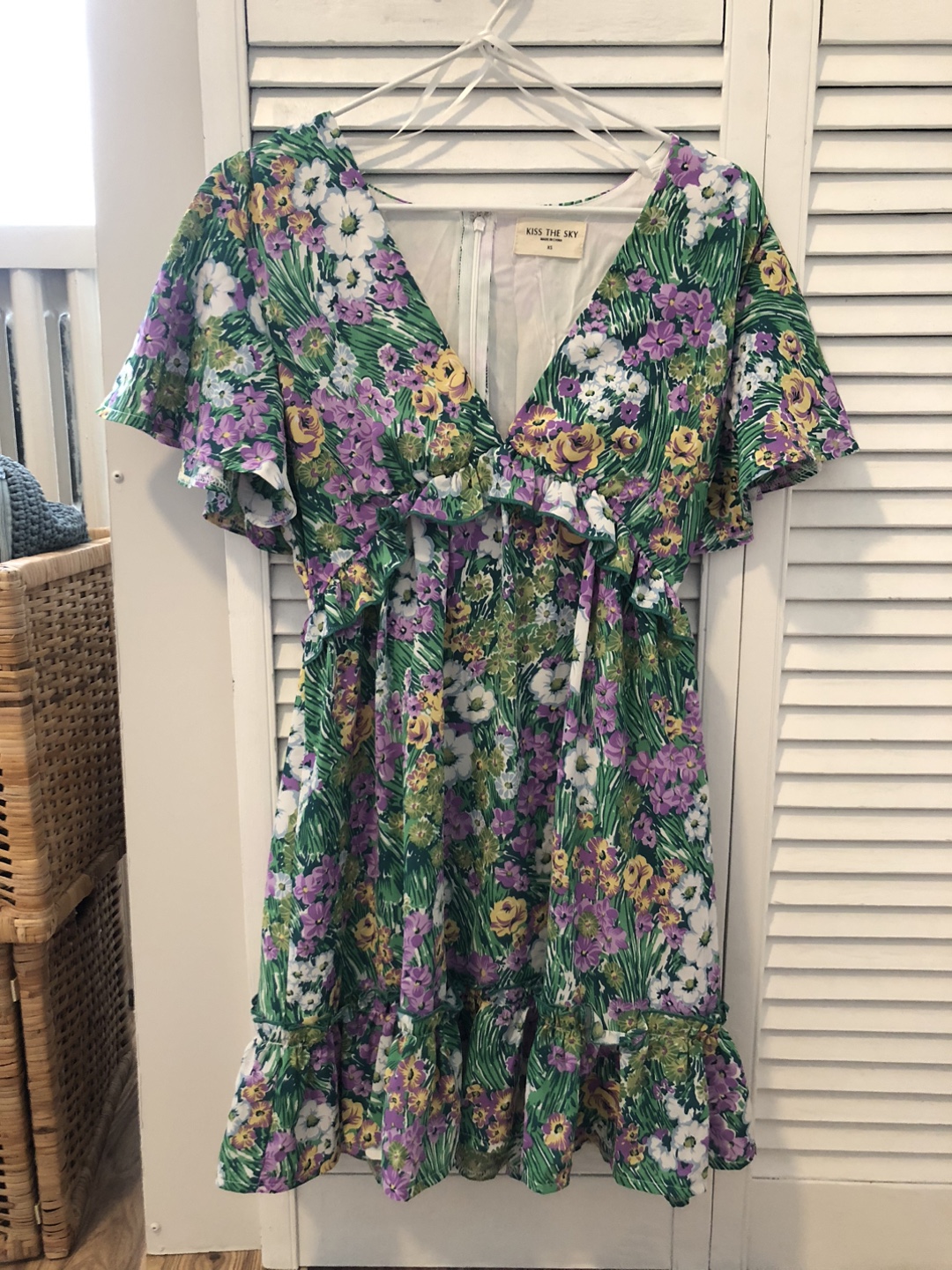 Urban Outfitters- Kiss The Sky Floral Print Dress - Size XS - photo 2