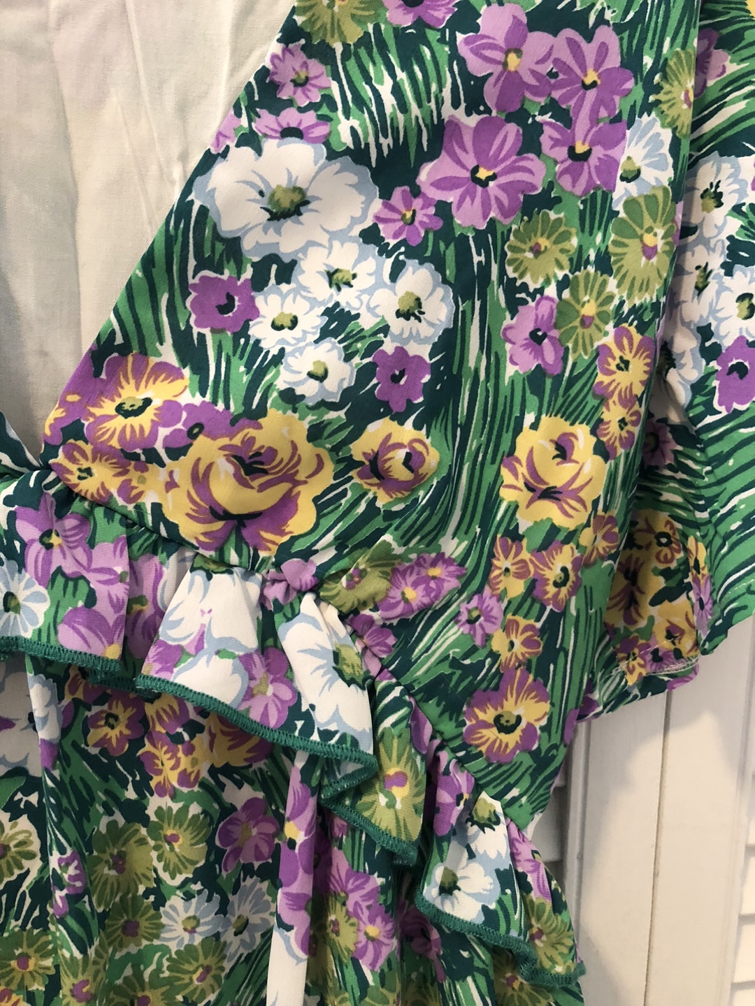 Urban Outfitters- Kiss The Sky Floral Print Dress - Size XS - photo 4