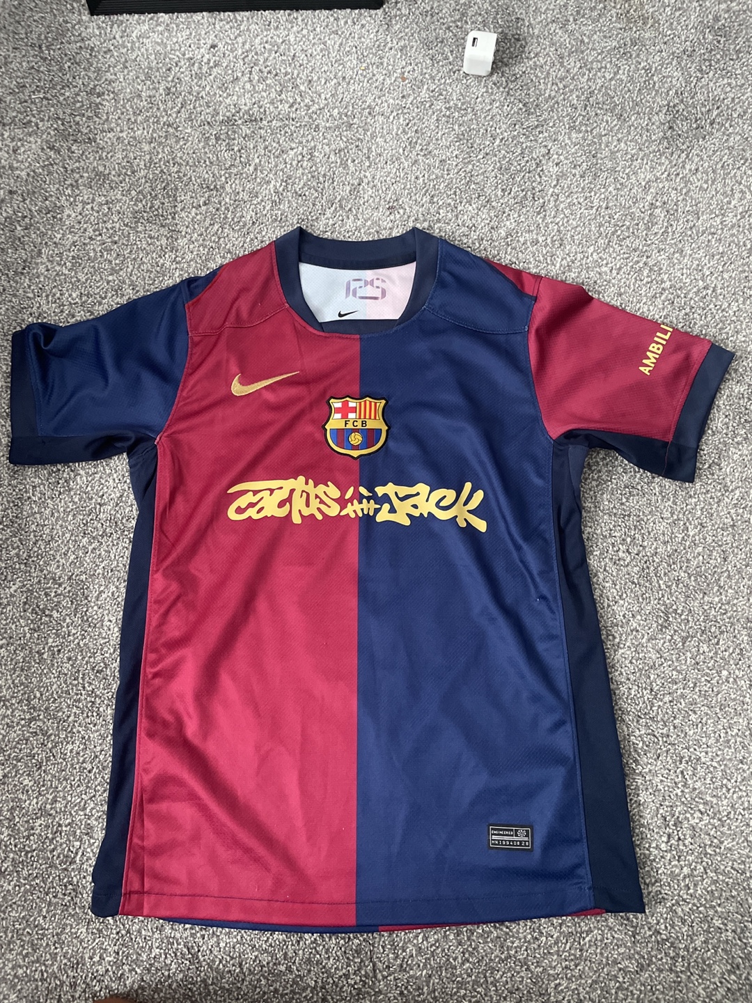 Nike FC Barcelona x Travis Scott Jersey - Size Small