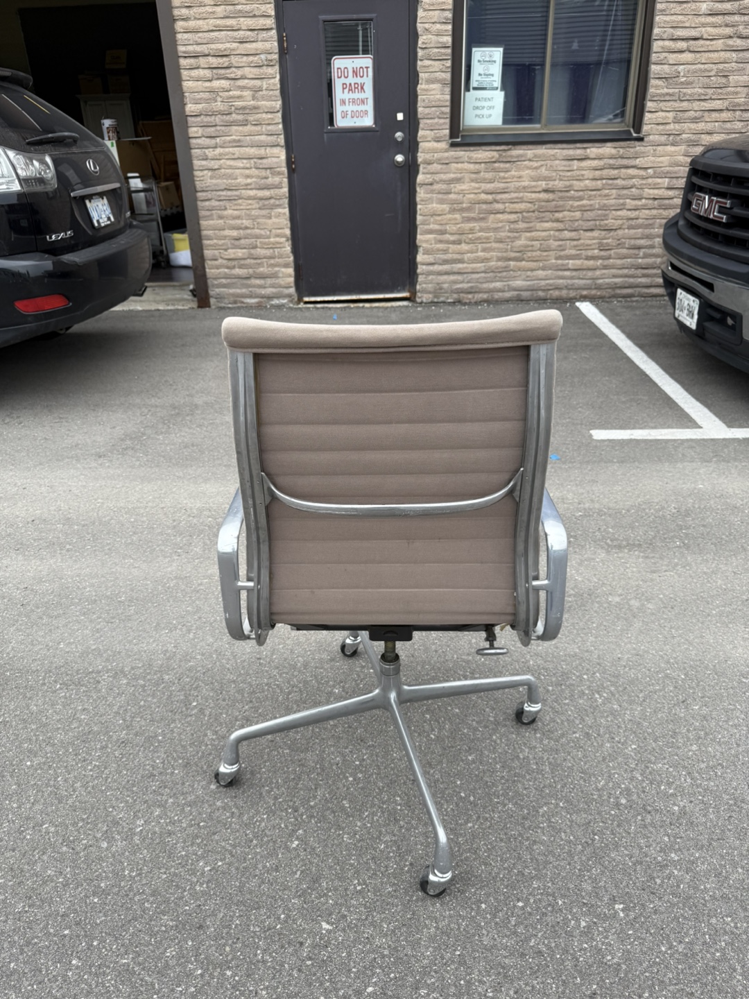 Office Chair - Aluminum Frame - photo 2