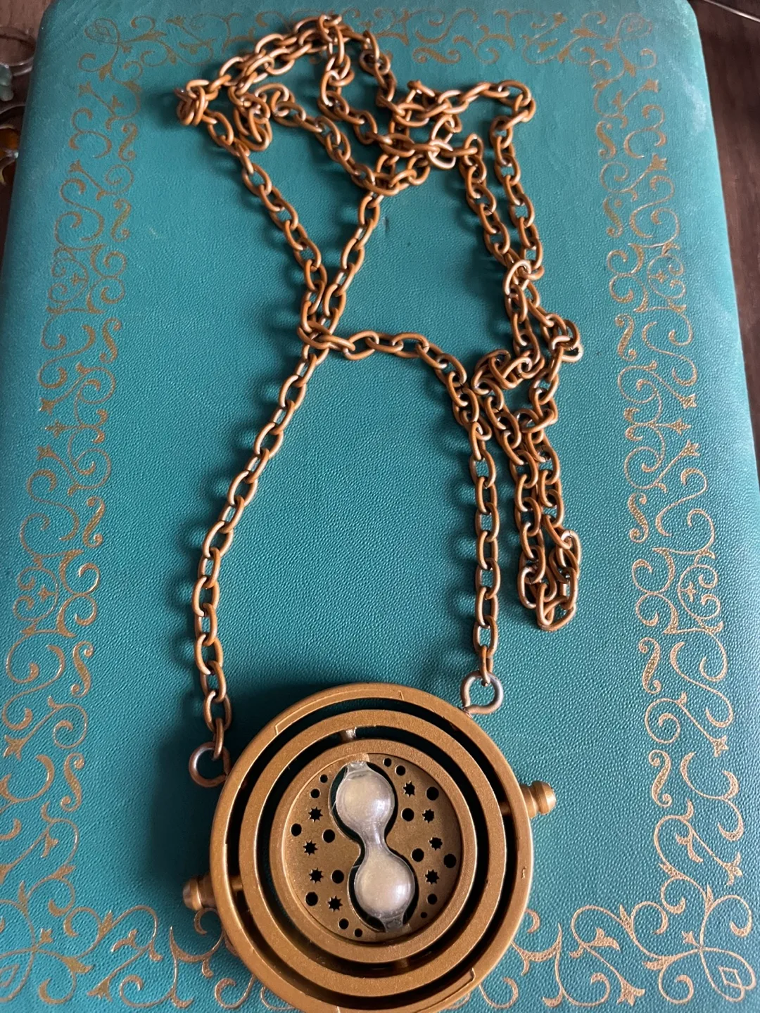 Time-Turner Necklace thumbnail