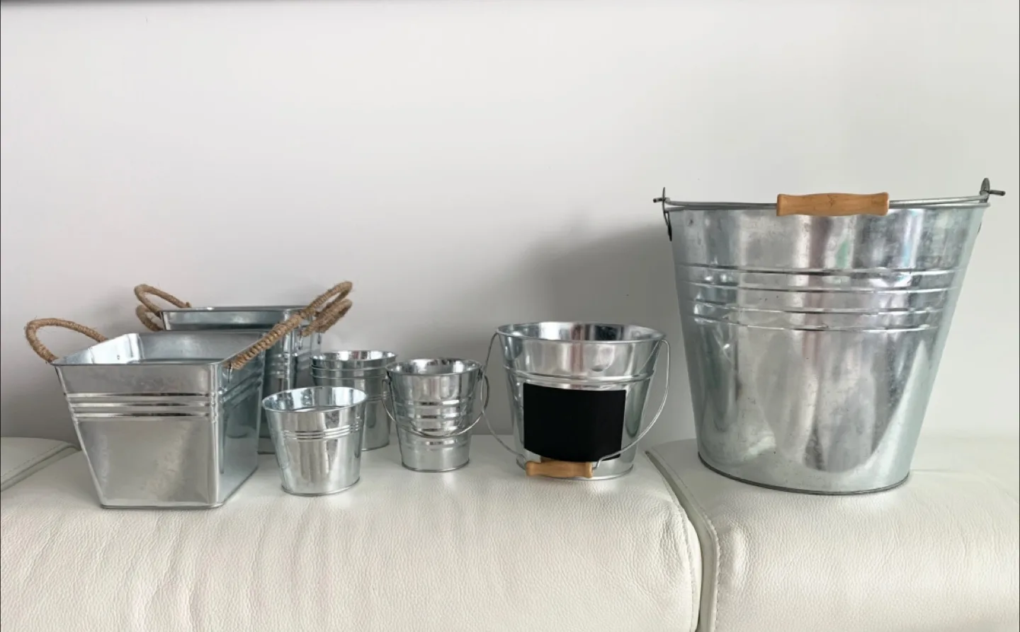 ❗️SALE-Lot #1➡️14 Metal Buckets and Pots - Various image indicator(8)