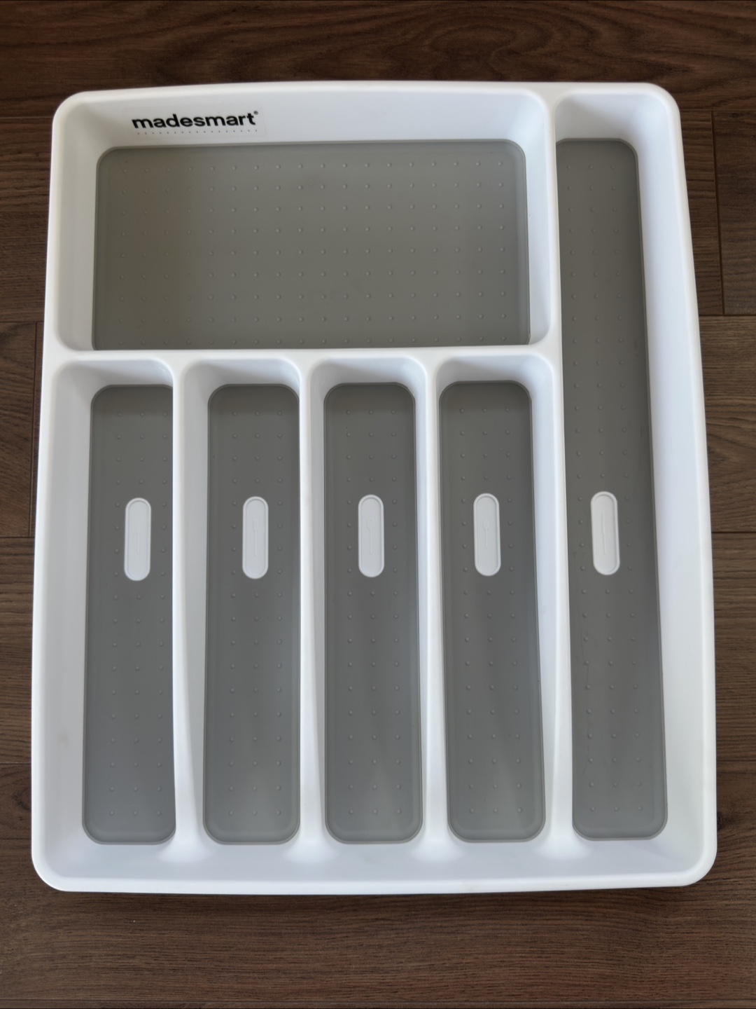 The madesmart Classic 6 Compartment Silverware