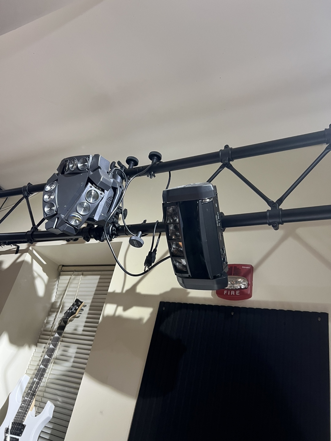 DJ Lights - Moving Head & Effect Lights - photo 3