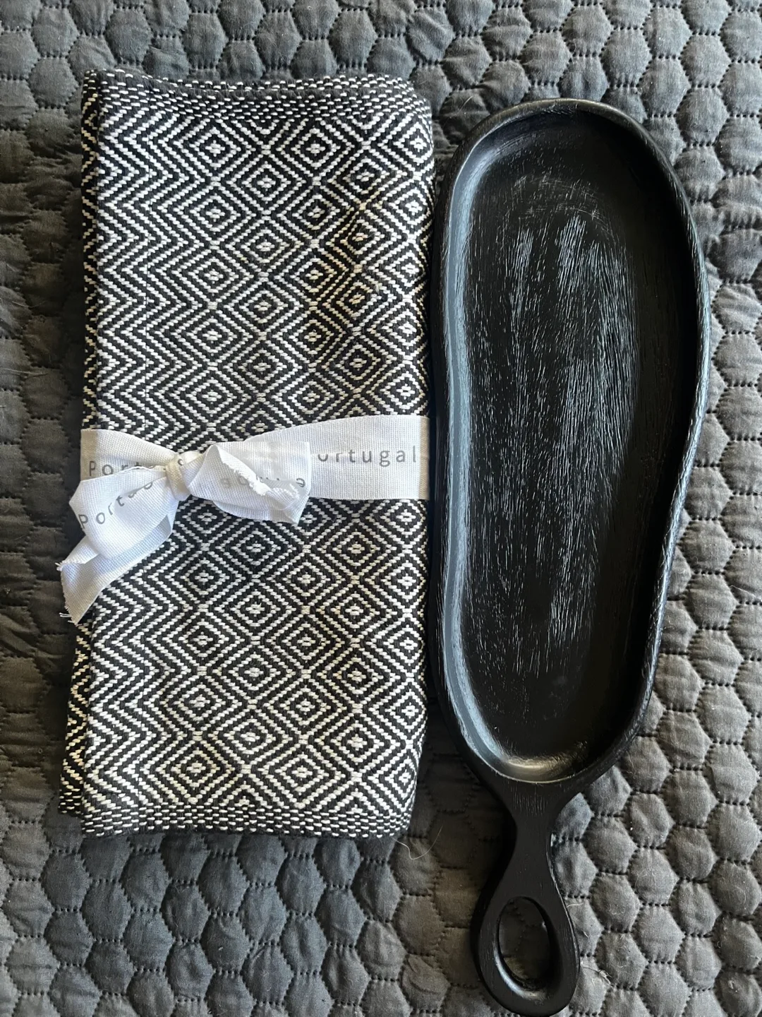 Portugal B&W Diamond table cloth + Serving Tray thumbnail