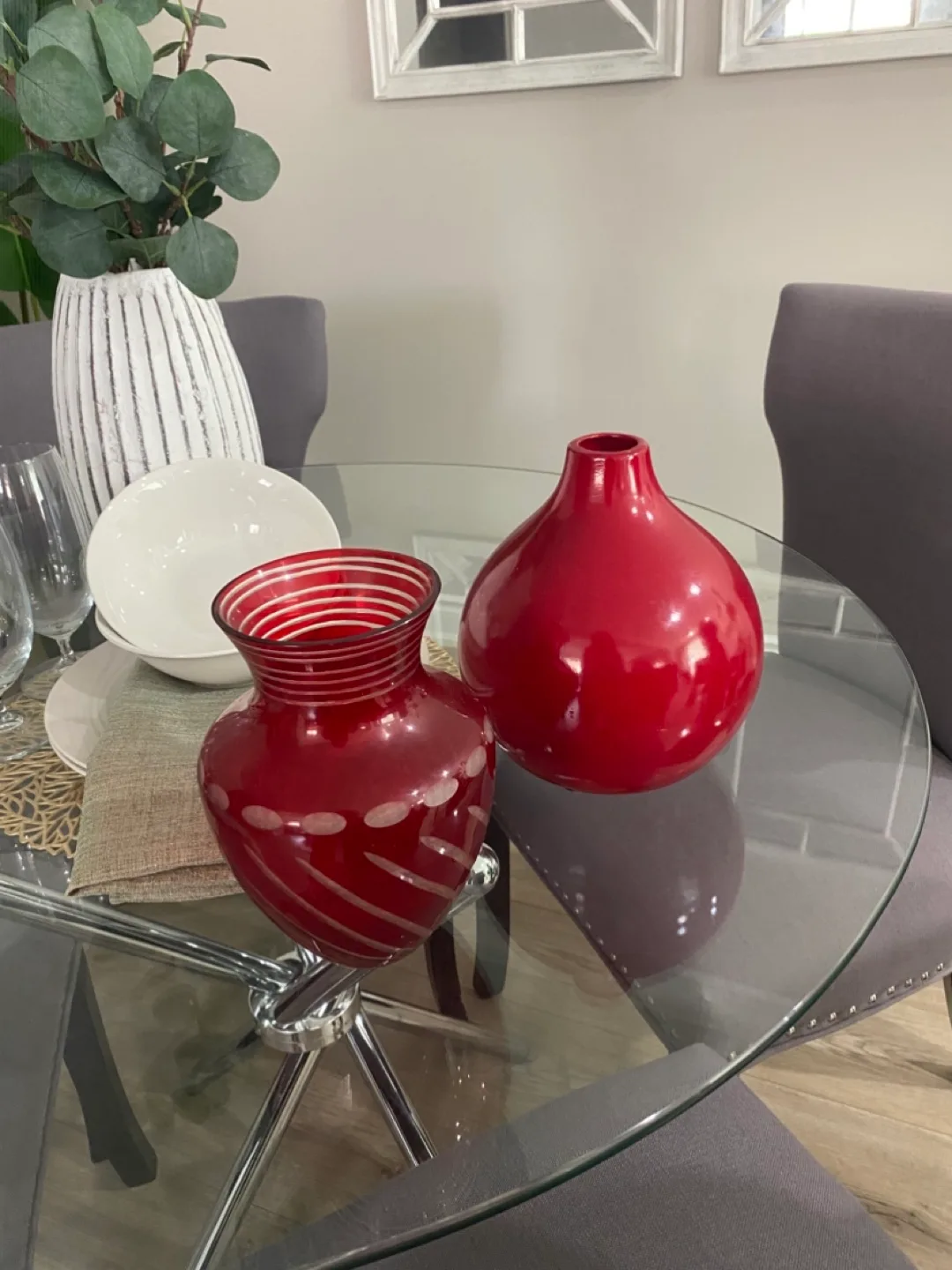 Red Decorative Vases - Set of 2 thumbnail