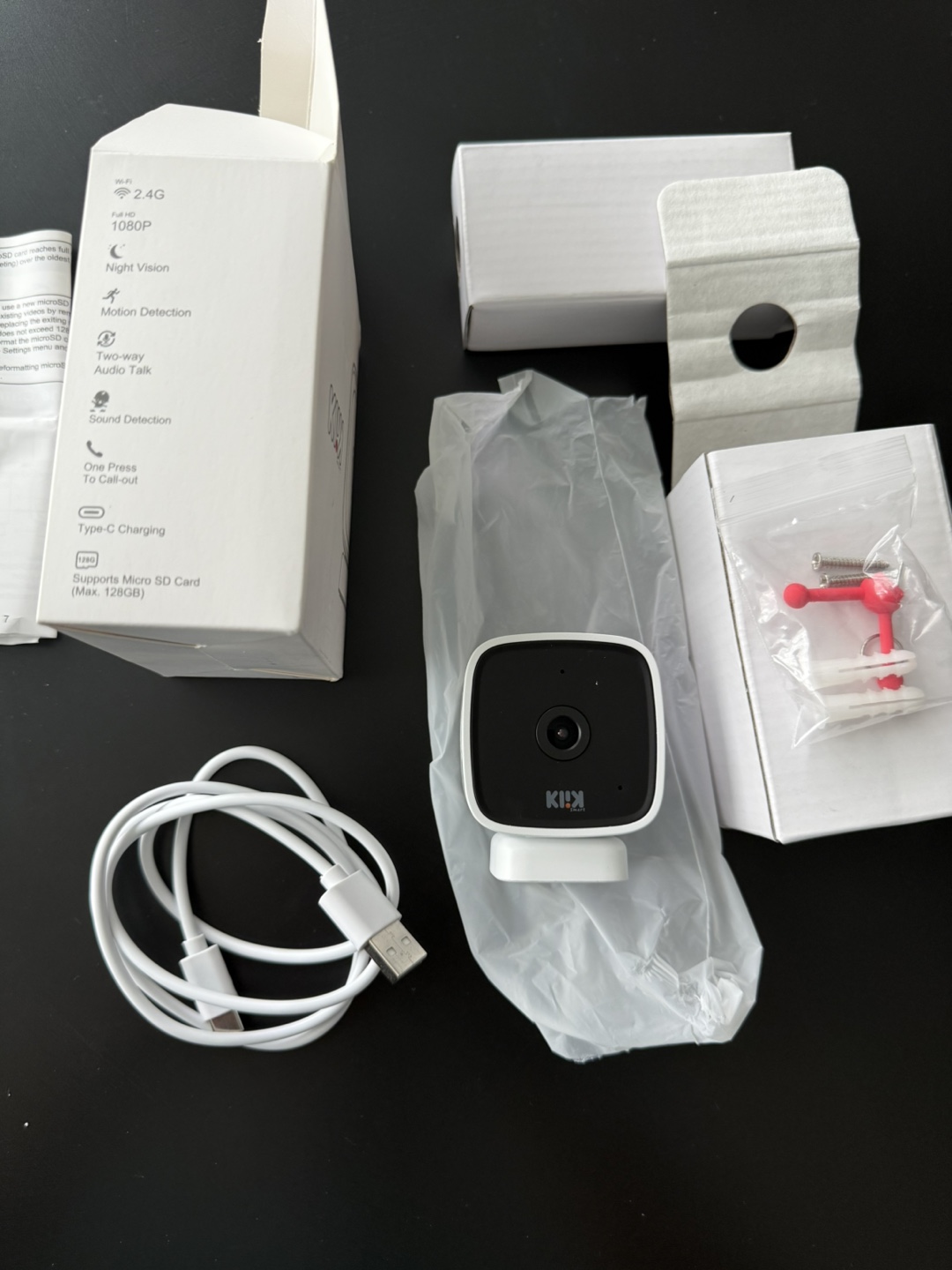 SMARTKLIK 1080p HD Indoor WiFi Security Camera
