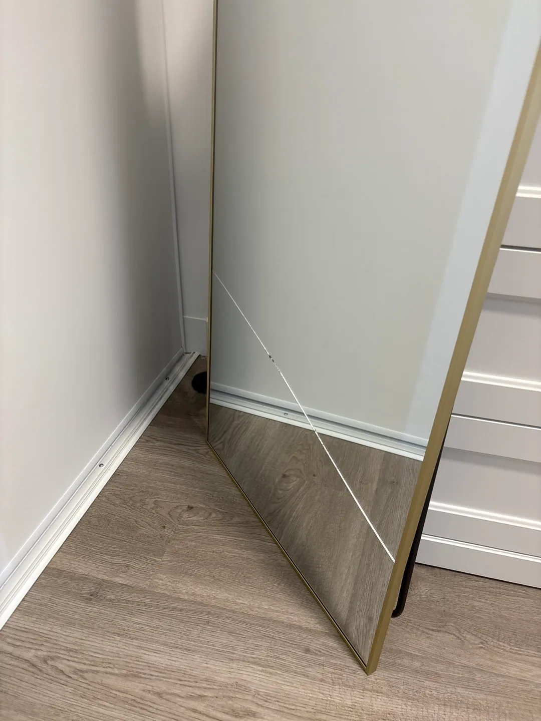 Arched Full Length Mirror 64" x 21" image indicator(3)