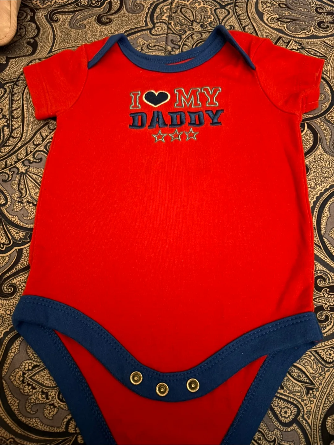 🇨🇦George Baby Onesie - 3-6 Months image indicator(2)