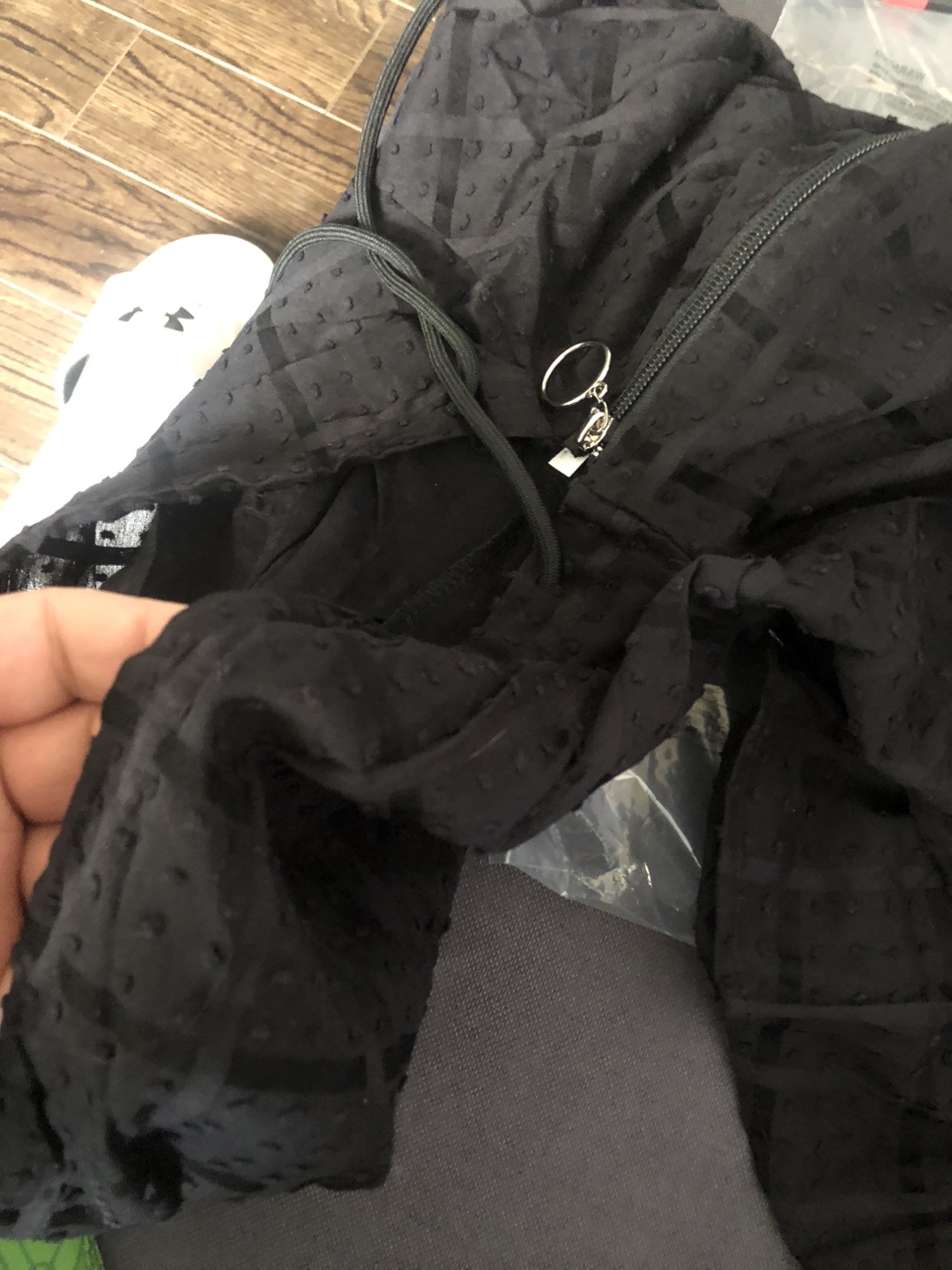 Black Short Sleeve Hoodie - Size S - photo 4