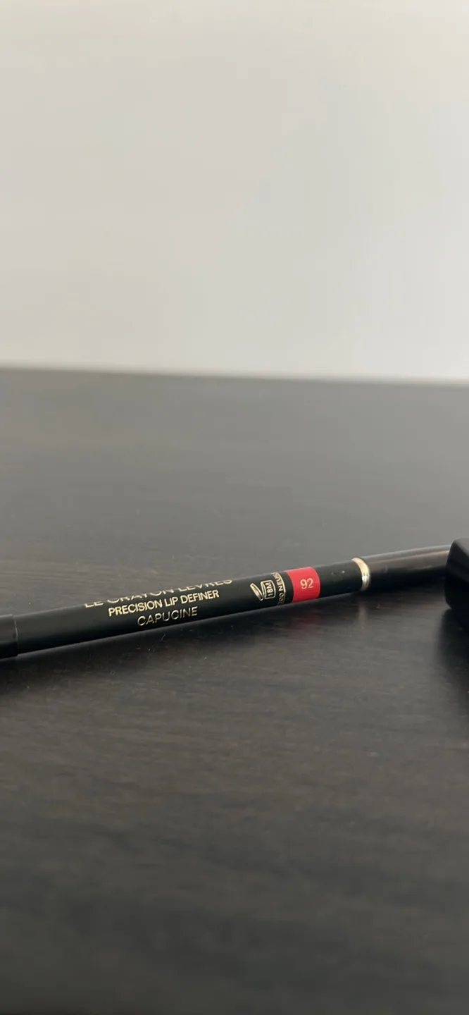 Chanel Le Crayon Lèvres & Rouge Coco Shine image indicator(3)