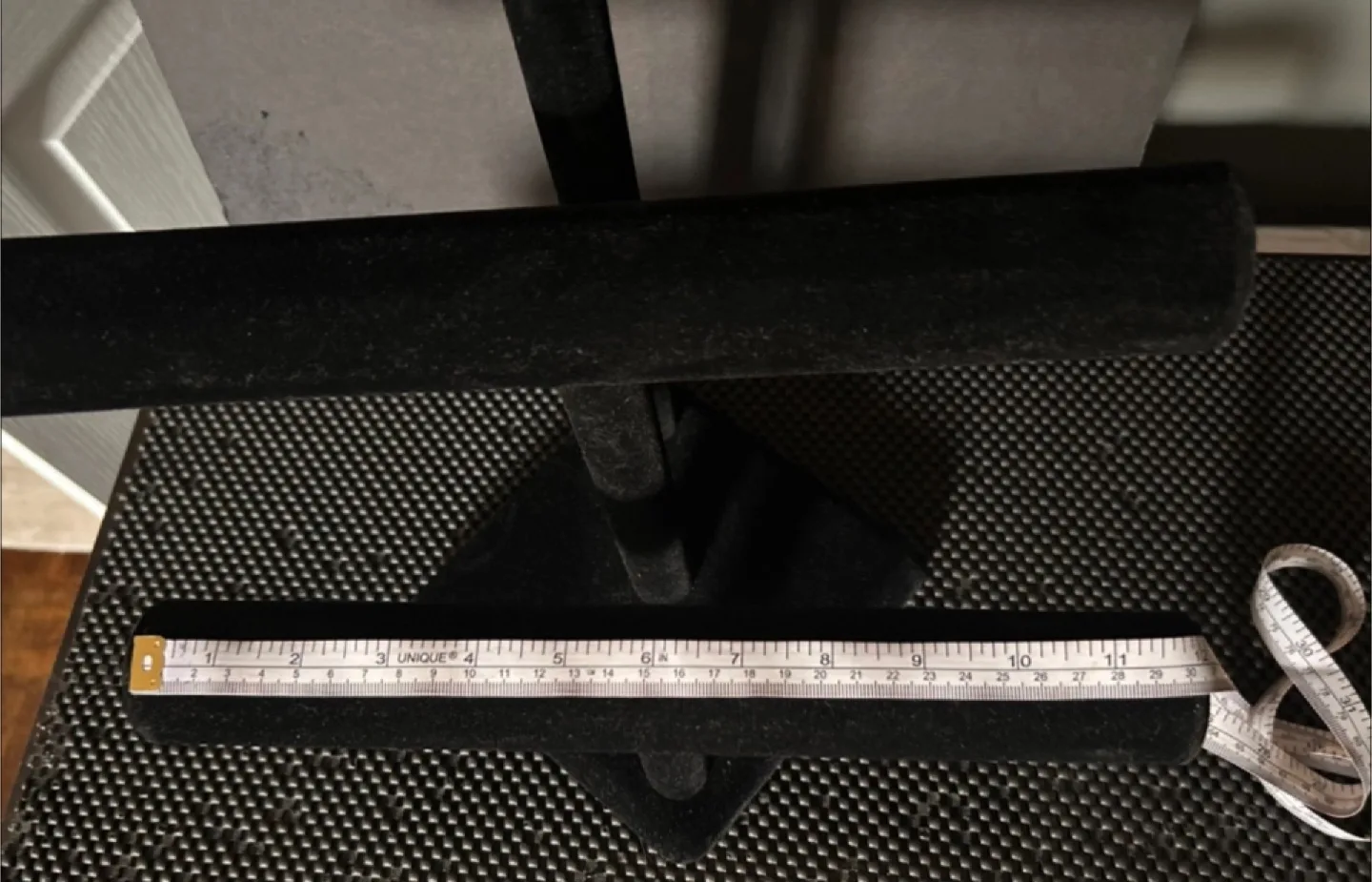 Black Velvet Jewelry Display Stand image indicator(4)