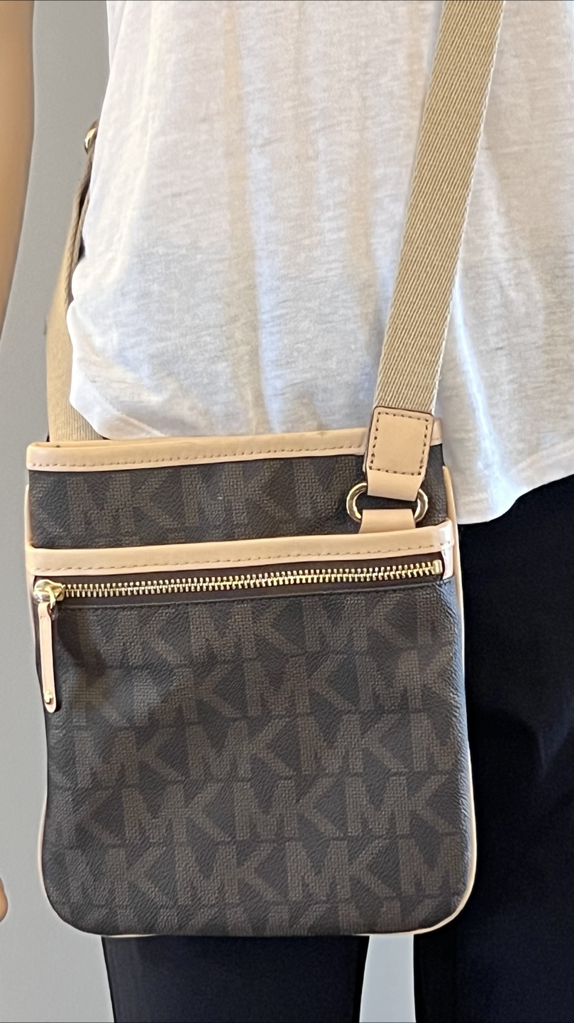 Michael Kors Crossbody Bag