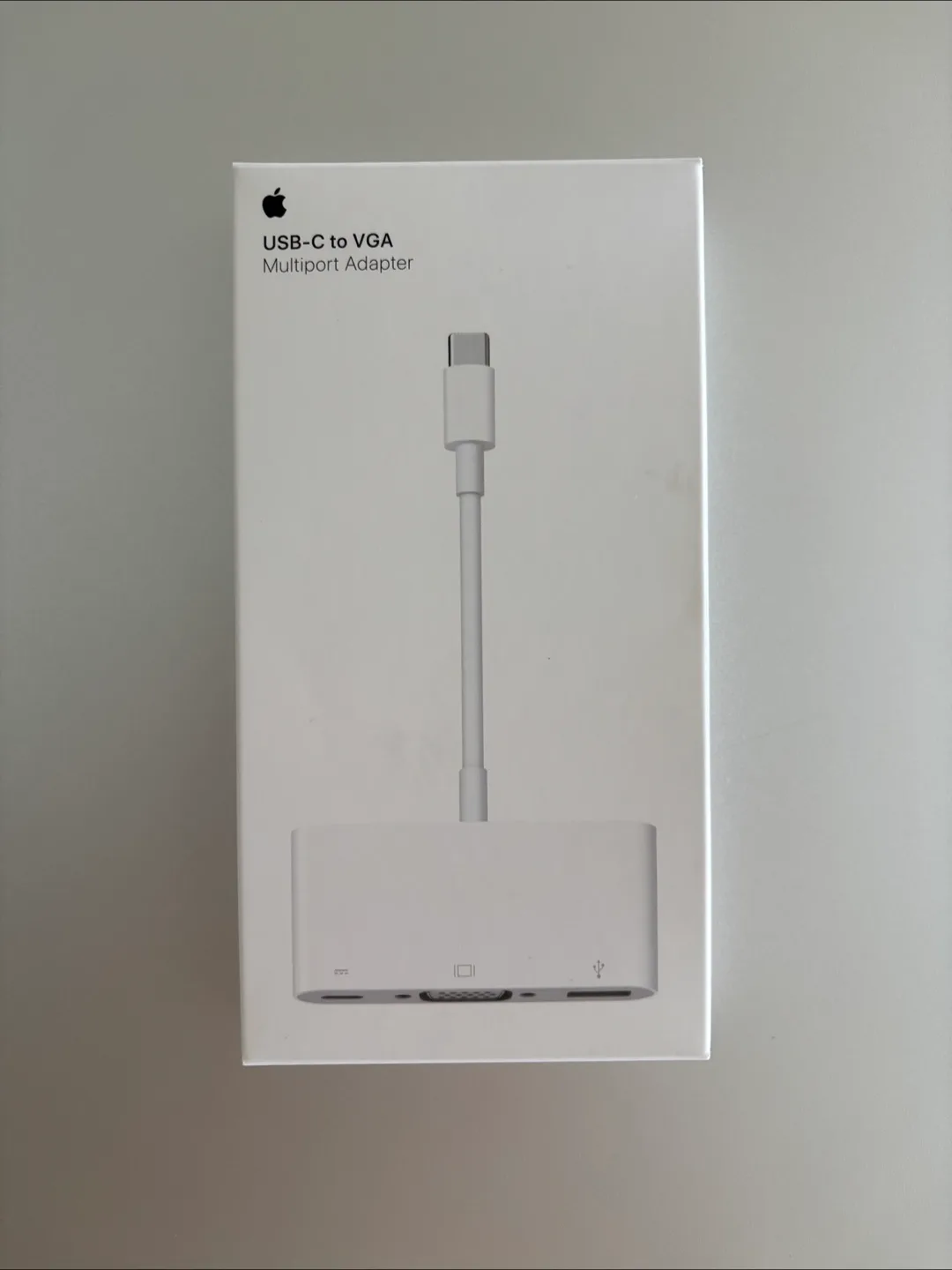 Apple USB-C to VGA Multiport Adapter thumbnail