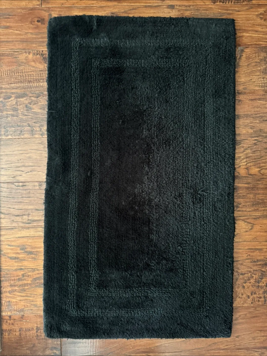 Black Bath Mat image indicator(2)