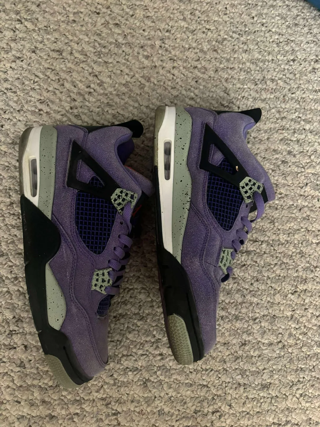 Air Jordan 4 Retro Purple thumbnail