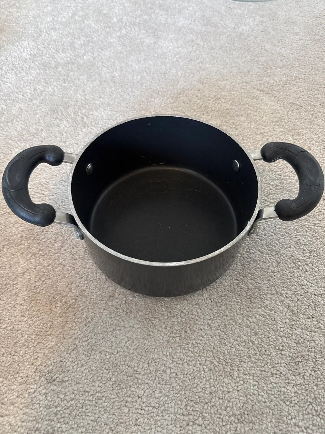 Black Cooking Pot thumbnail