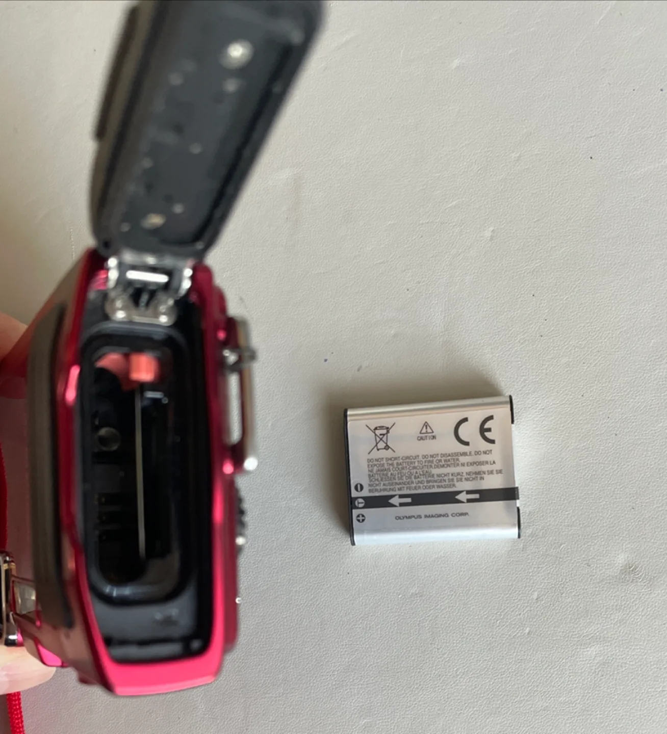 Olympus Tough TG-830 Digital Camera image indicator(6)